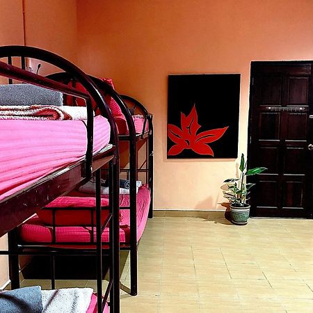 Home Sol Guesthouse ปันไตเจอนัง ภายนอก รูปภาพ